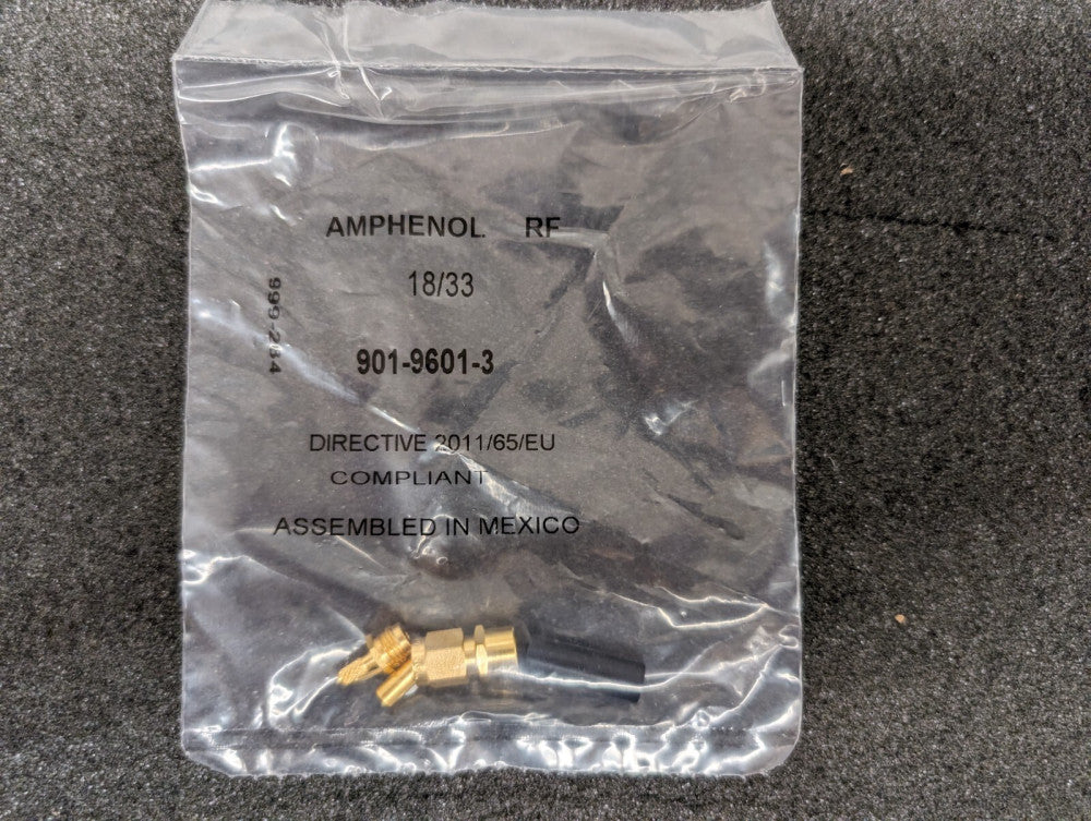 New, Amphenol, 901-9601-3, CONN SMA PLUG STR 50 OHM SOLDER
