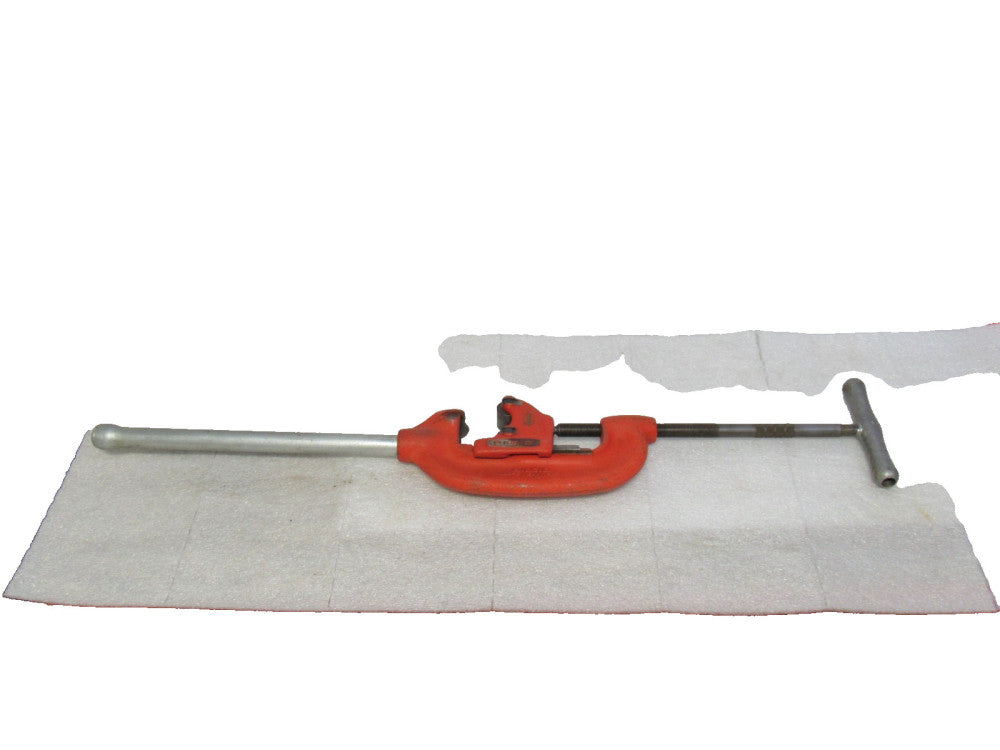 Ridgid 3-S Heavy Duty Pipe Cutter 1" To 3" - used