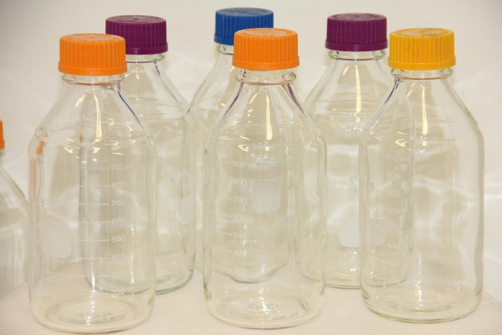 Lot of 6 1L Media Storage Bottles + Screw Caps VARIOUS Pyrex VWR Durant Waters
