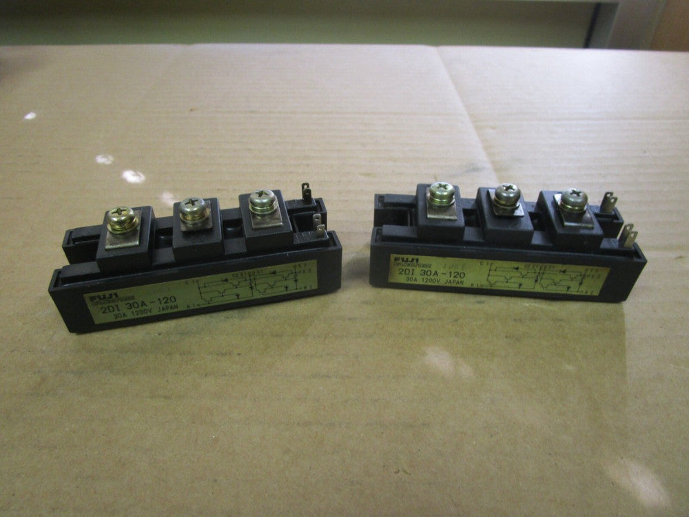 LOT OF 2 FUJI ELECTRIC POWER MODULE 2DI 30A-120 30A 1200V