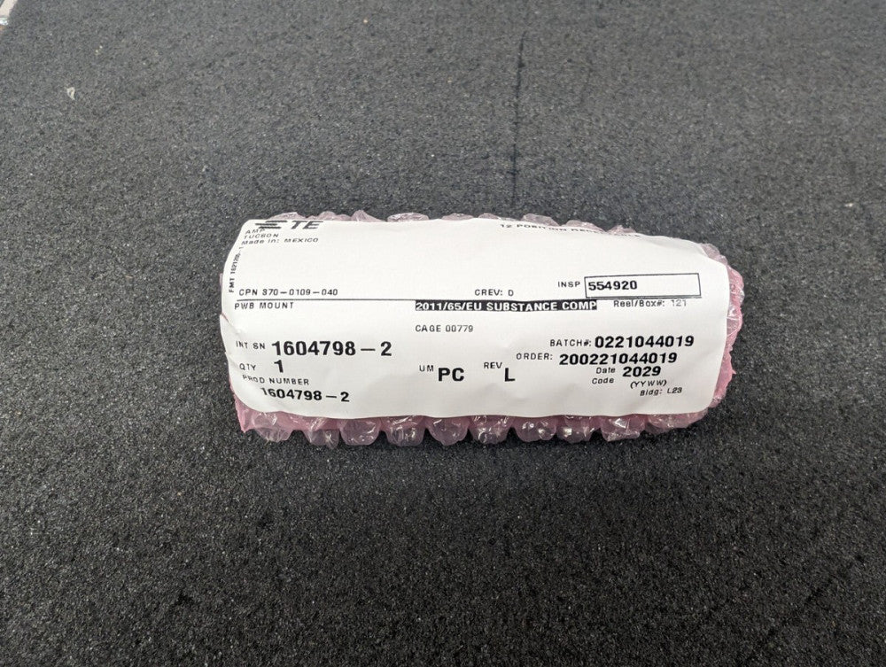 New, AMP/Tyco, 1604798-2, CONN RCPT HSG 12POS 9.30MM