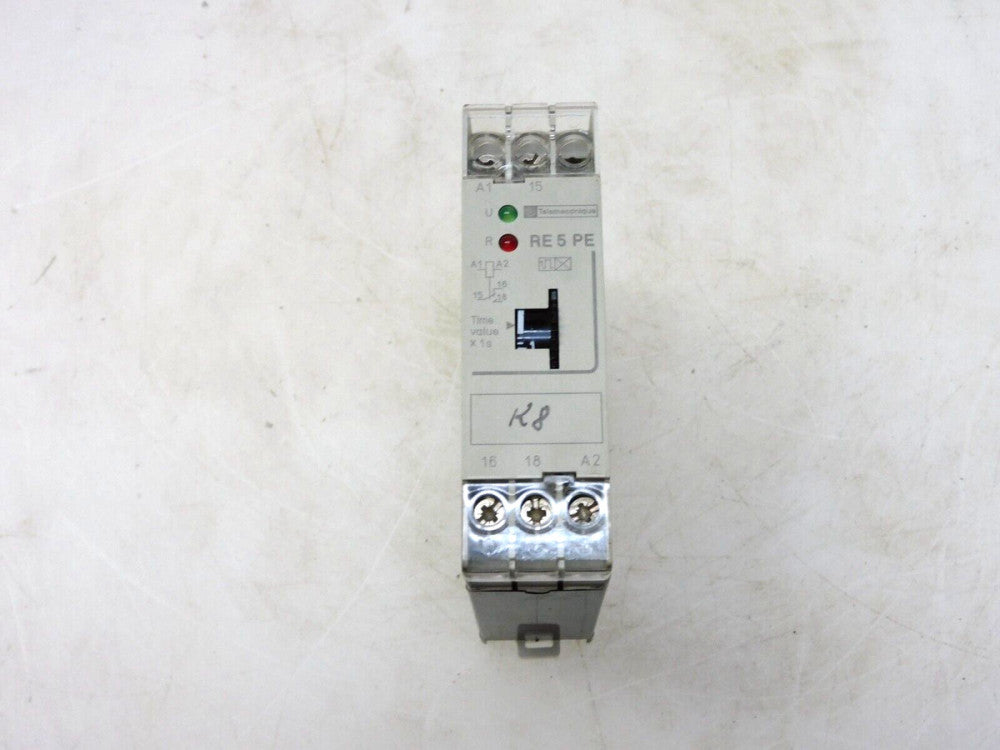 TELEMECANIQUE RE5 PE110B 0,1s-10s TIME RELAY 24V 250V 4A