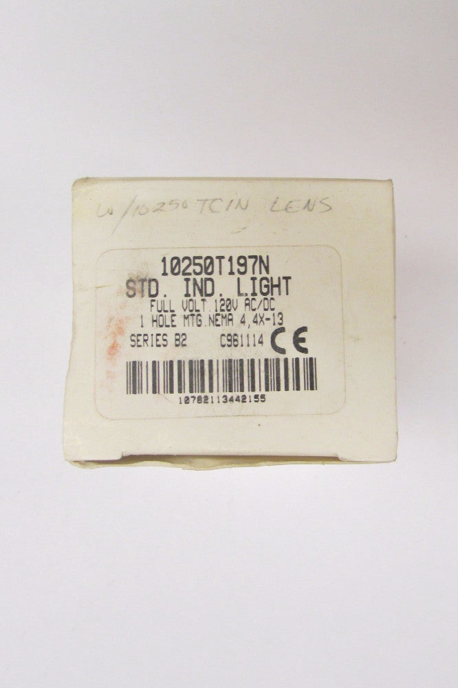 CUTLER HAMMER 10250T 197N 120 V AC DC Standard Indicating Light 10250T197N