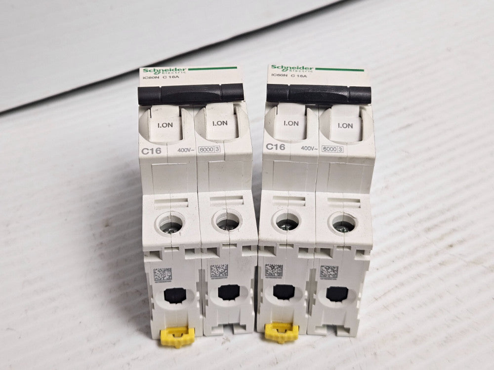 LOT OF 2 SCHNEIDER ELECTRIC CIRCUIT BREAKER IC60N C16A 16 A AMP 2P 2 POLE 400V