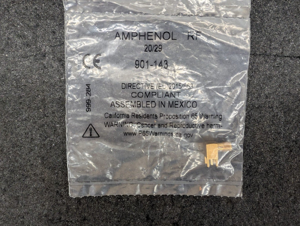New, Amphenol, 901-143, RF Connectors / Coaxial Connectors R/A PCB JACK .155"