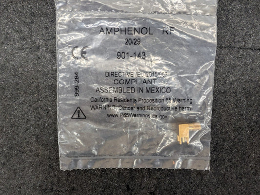 New, Amphenol, 901-143, RF Connectors / Coaxial Connectors R/A PCB JACK .155"