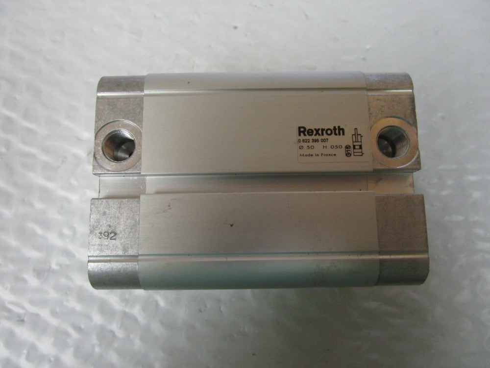 NEW REXROTH 0 822 395 007 PNEUMATIC CYLINDER 0822395007