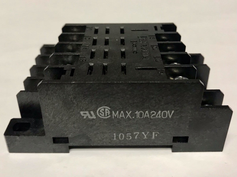 OMRON PTF14A 14 PIN Blade Relay Socket Base