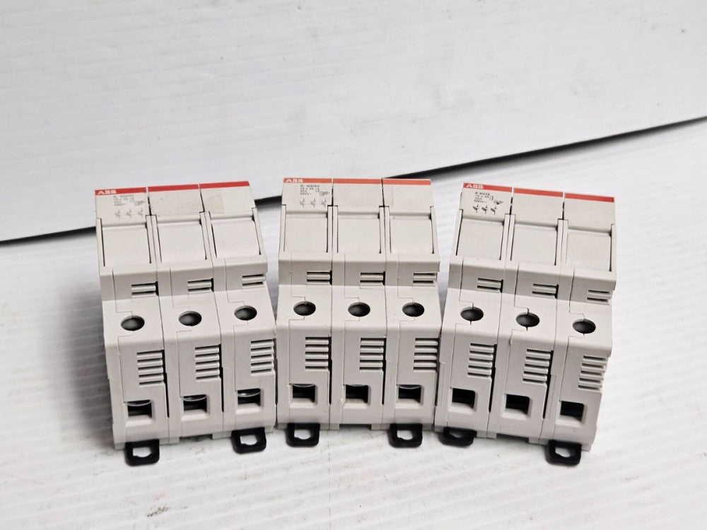 LOT OF 3 ABB FUSE DISCONNECTOR SWITCH E93/32 10X38 32 A AMP 3P 3 POLE 400V