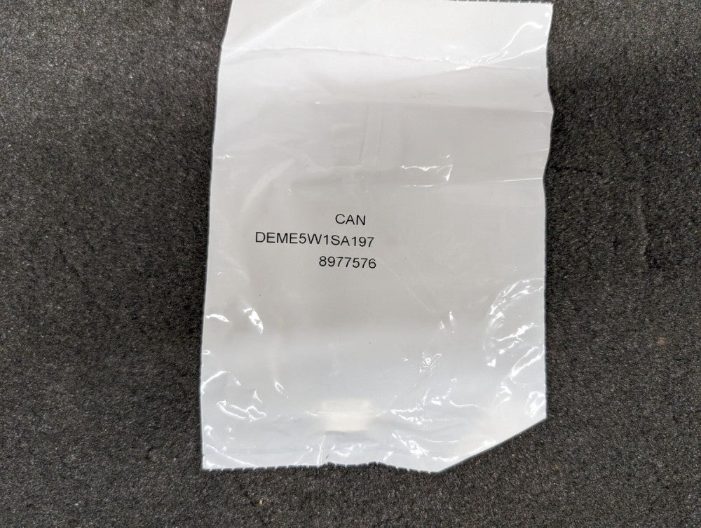 New, ITT Cannon, DEME5W1SA197, D-SUB COMB CONNECTOR, RCPT, DE-5W1