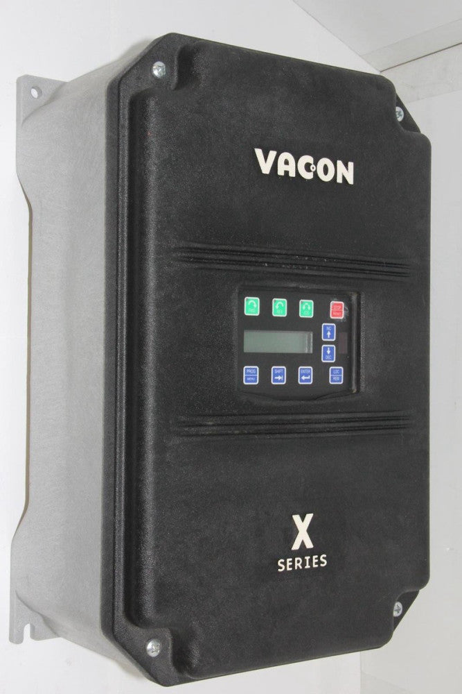 VACON DANFOSS X4C40200C 380/460V 3-Phase 20HP Variable Frequency Drive
