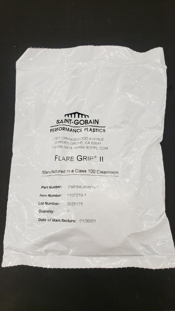 New, Saint-Gobain, FMF84UAMPN-1, Bulkhead Male Connector 1/2" flare x 1/4" MNPT