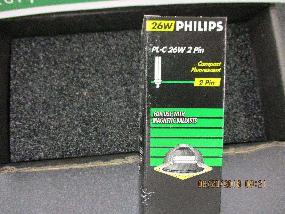 383232 Philips 26 Watt - CFL - 2 Pin G24d-3 Base - 3000K BRAND NEW! LOT OF 10