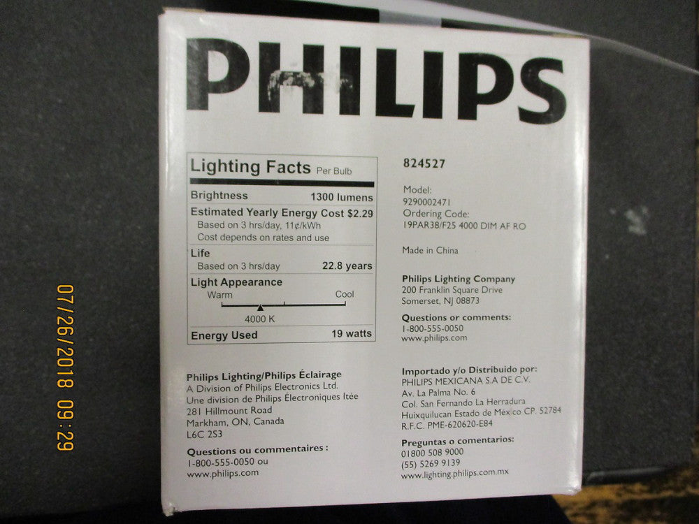 New - Philips - 19PAR38/F25 19 watt - 120 volt - 1300lumen - Flood Light