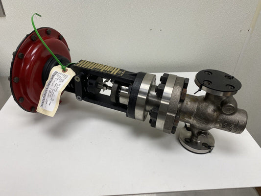 New Leslie Control Valve Class DDOS 1/2" Normally Closed CF8M M.T. 