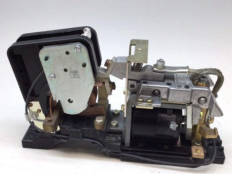 EC&M 51017-203-5053 Used Line Arc DC Contactor Class 7004 Series A Type MEO-3