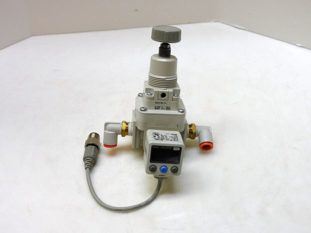 SMC IR2020-N02-Z-A PRECISION REGULATOR 1/4" NPT / ISE40A-N01-Y-P PRESSURE SWITCH