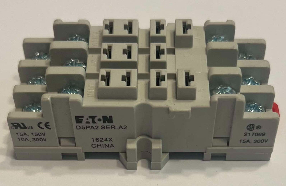 EATON CUTLER HAMMER D5PA2 SERIES A2 Relay Socket Screw Terminal Panel Mount