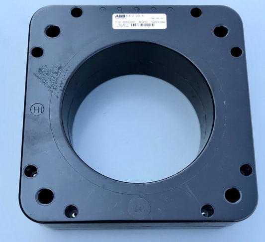 ABB SCP-2 100:5 Ratio CT Current Transformer 9628A06G03 600VAC 10KV 50-400Hz SCP