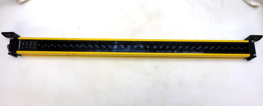 CONTRINEX YBB-30R4-0500-G012 SAFETY LIGHT CURTAIN RECIEVER
