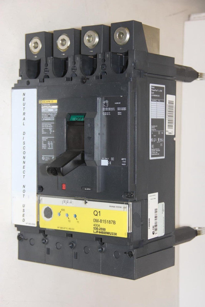 SQUARE D LJF44400WU33X 4-Pole 400A 480Y/277 VAC Circuit Breaker with Studs Q1