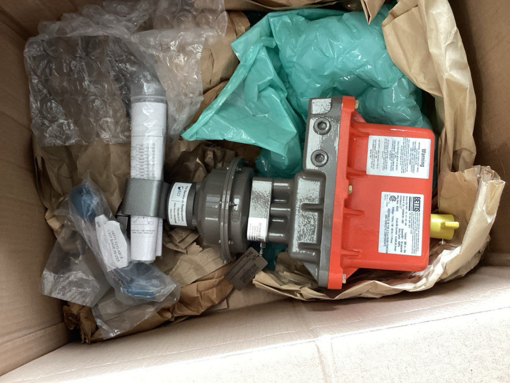 BETTIS EM-SR5F-10-C7=02-305 ACTUATOR  WITH SWAGELOK SS-AFSF8 VALVE