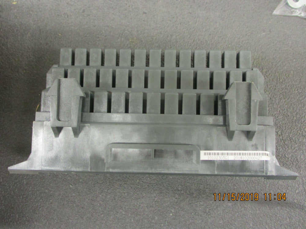 New, General Electric, GSDWCR, DISCONNECT DRAWOUT 39 TERMINAL