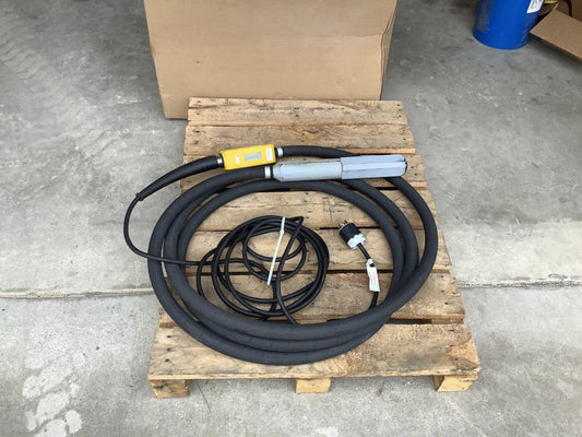 WYCO 416-321 High Cycle Vibrator with 2-3/8" Head 21'