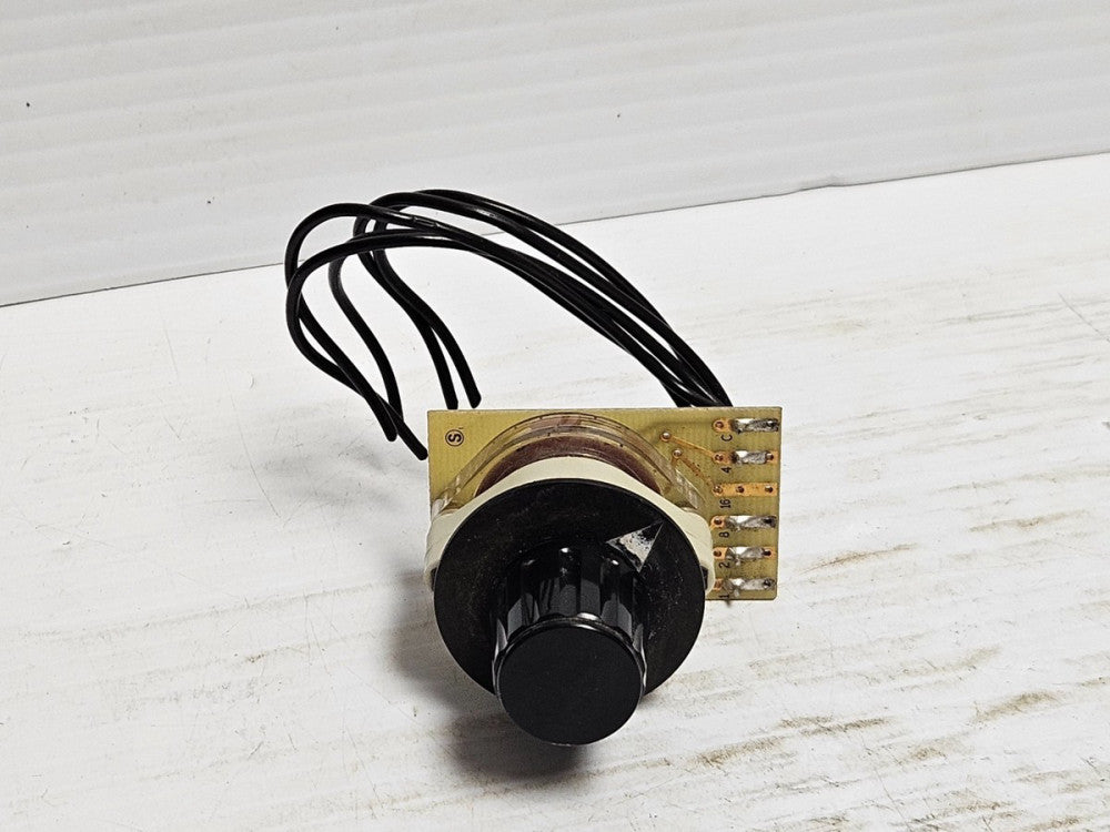 EBE Selector Switch 0046-0495-0003 "b" - USED