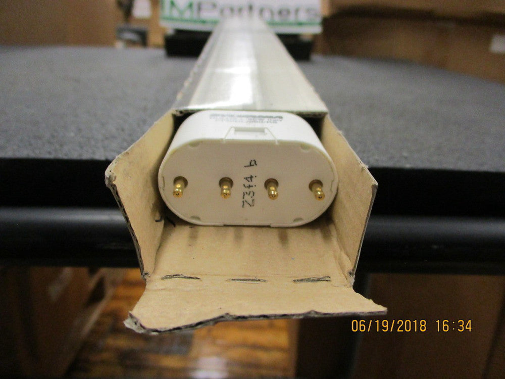 20584 Sylvania 40 Watt - 4 Pin 2G11 Base - 5000K - CFL BRAND NEW! LOT OF 10
