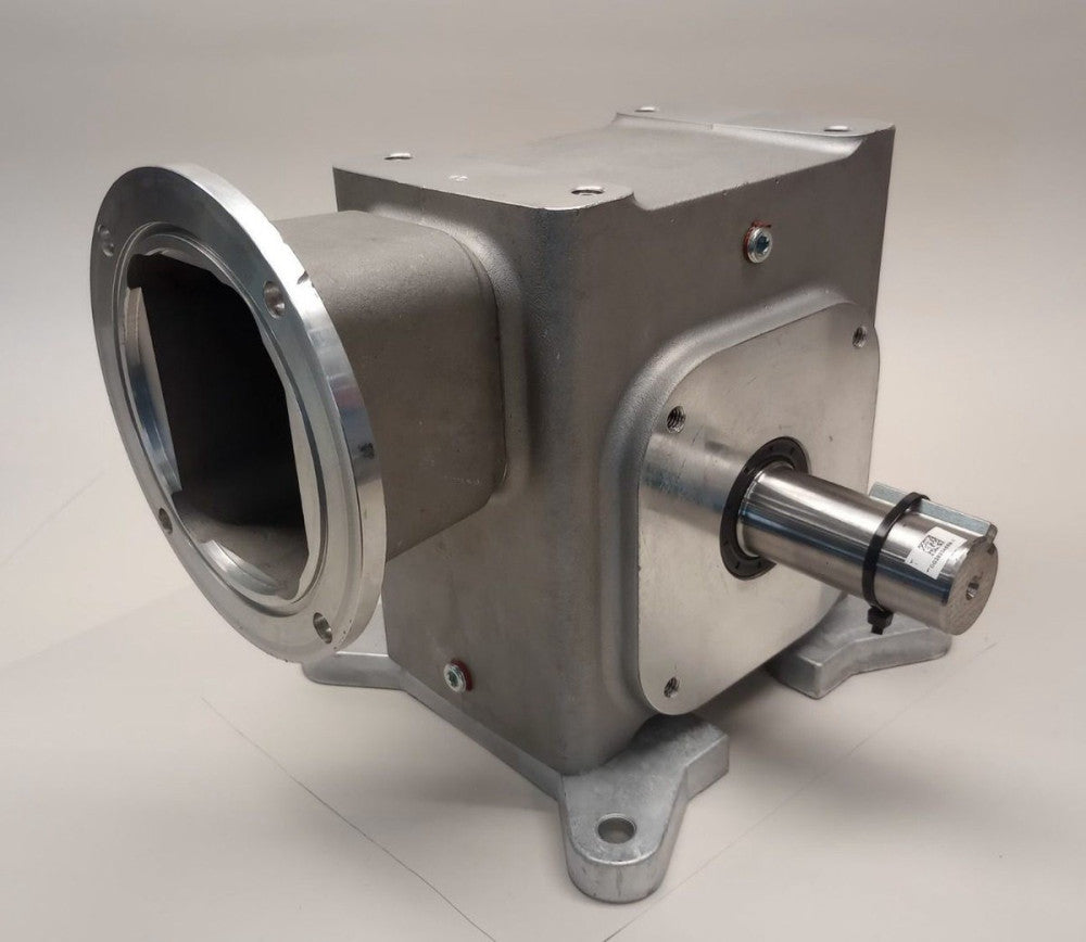 Grove Gear ELT30002032.00 Gear Box EL-TM-830-40-R-140 2.251hp 2477In-Lb Ratio 40