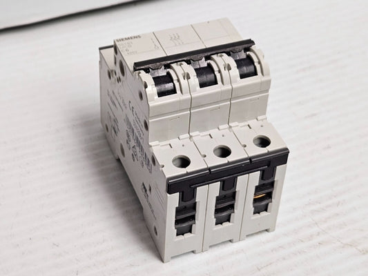 SIEMENS CIRCUIT BREAKER 5SY63 MCB C6 5SY6306-7 6 A AMP 3P 3 POLE 400V
