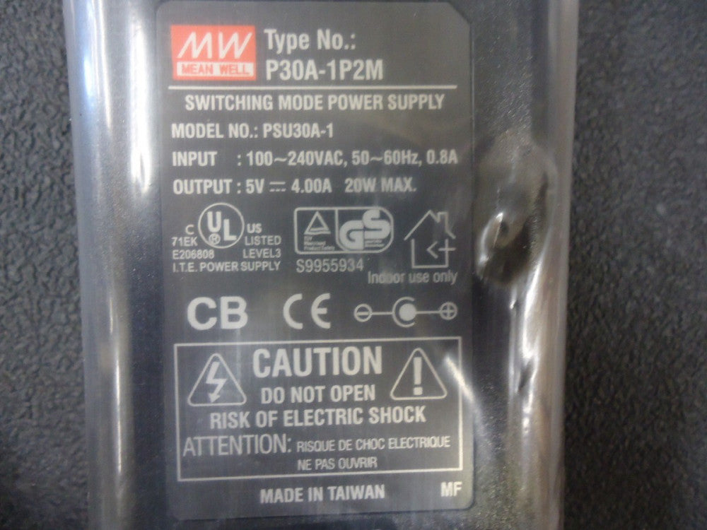P30A-1P2M Meanwell 5VDC 4 Amp Desk top style PS BRAND NEW!