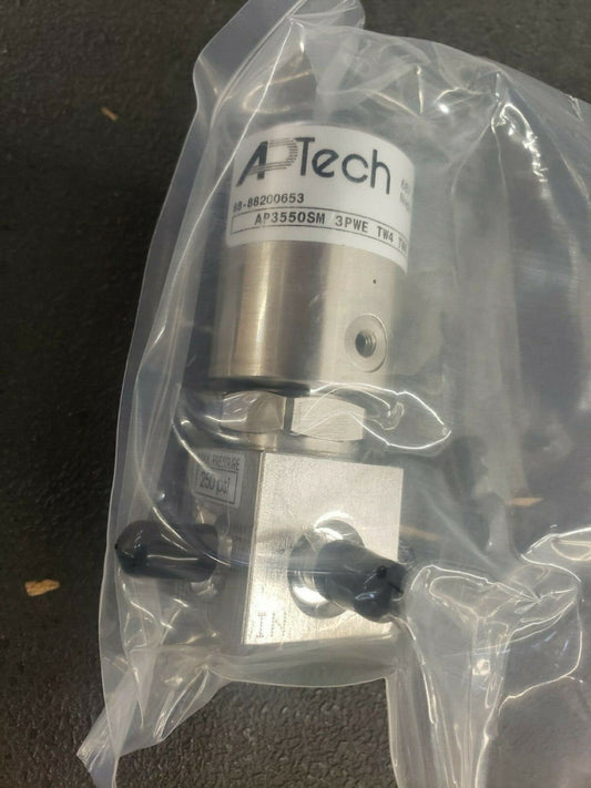 NEW, AP TECH, AP3550SM 3PWE TW4 TW4 TW4 .875, Valve, 1/4" Pneu, SS 10 Ra, Vac-25