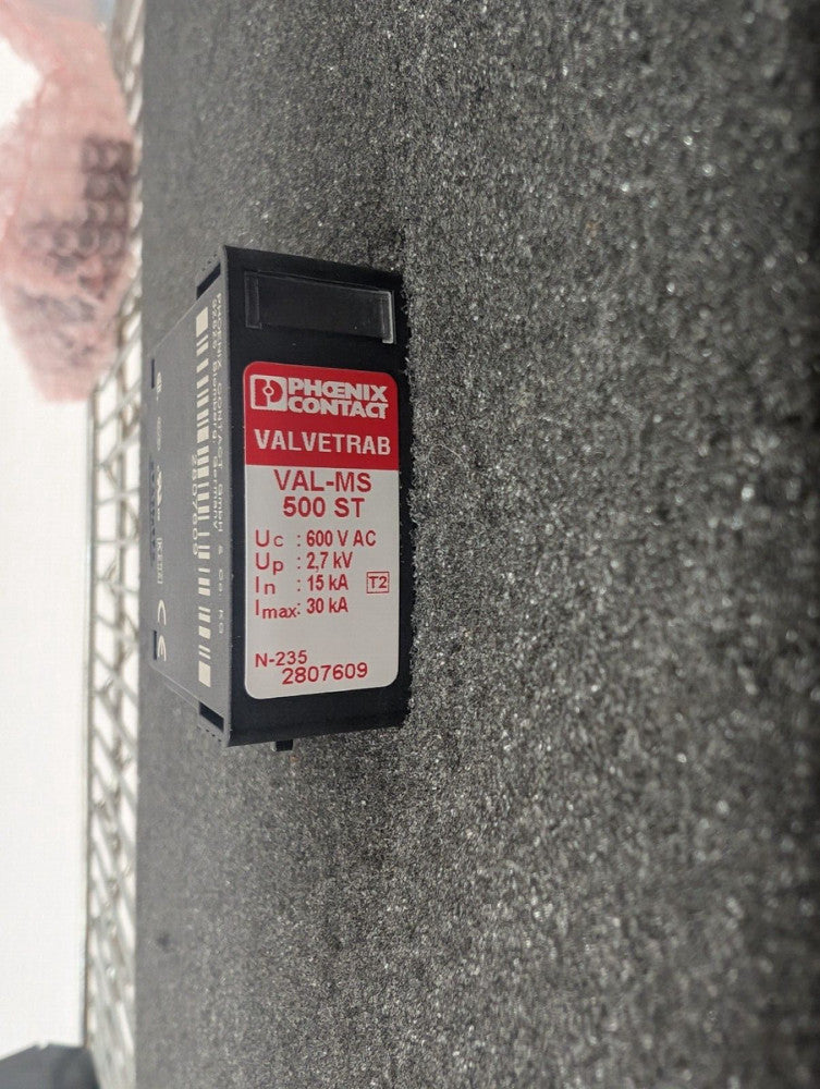New, Phoenix Contact, 2807609, SPD TYPE 2 600VAC MCOV 2 POLE