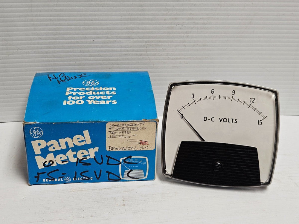 NEW YOKAGAWA PANEL METER 250420NDND 0-15 VDC VOLTS D-C *NO HARDWARE*