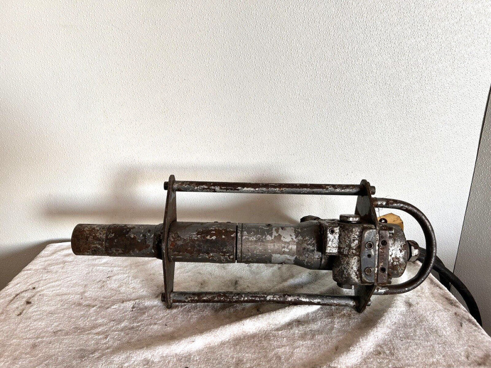 Hydraulic Rod / Post Driver