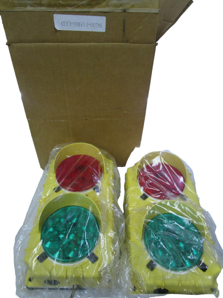 TRI LITE SG30-115RG-LED Stop & Go Traffic Control Light Set Of 2