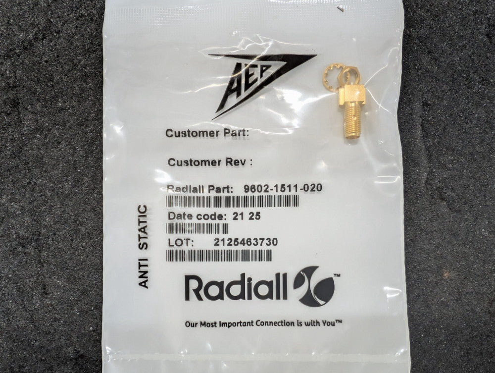 New, Radiall, 9602-1511-020, SMA F STR BHD