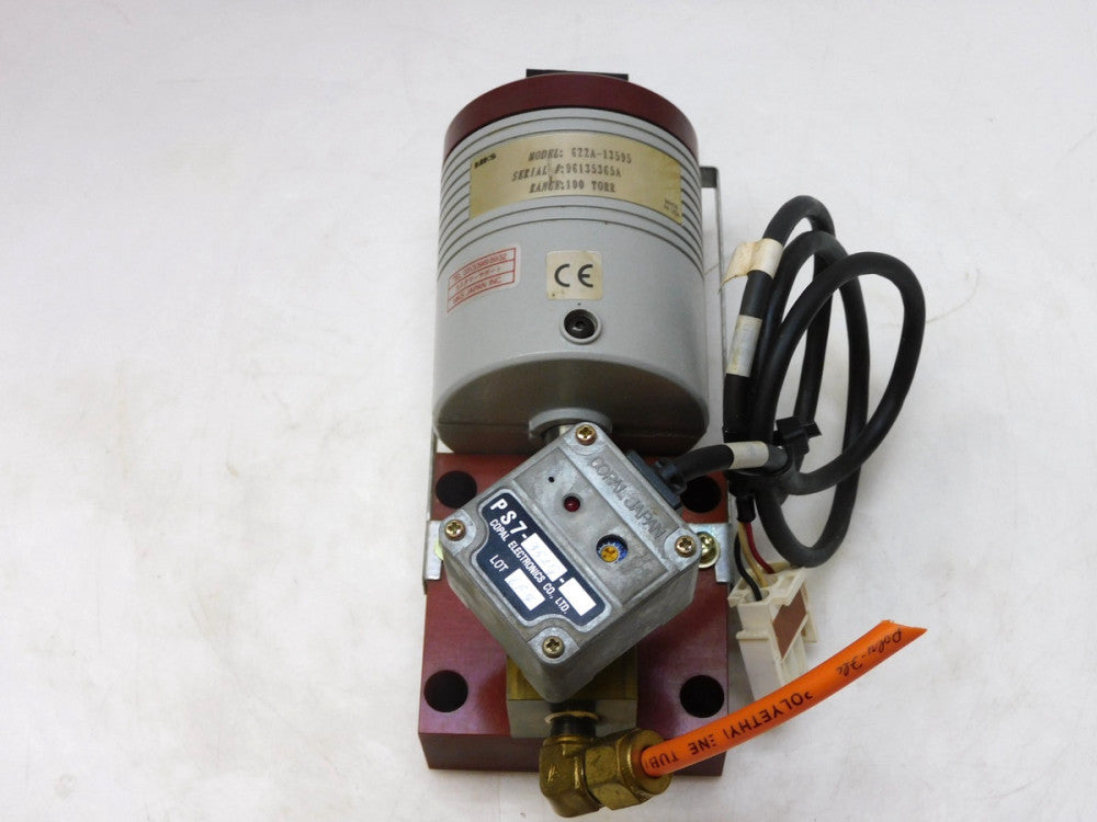 MKS BARATRON 622A-13595 PRESSURE TRANSDUCER 100 TORR W/ PS7-3529