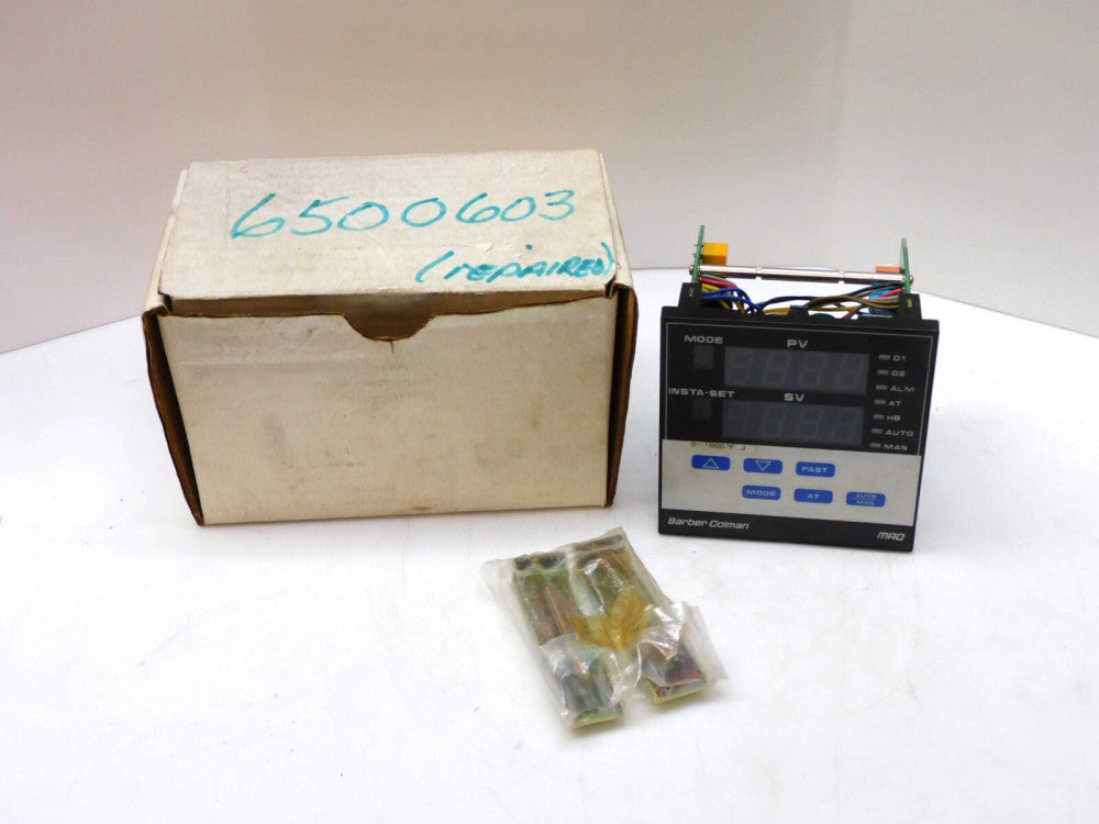BARBER-COLMAN MAQ1-10300-000-3 TEMPERATURE CONTROLLER MAQ1-103 NO HOUSING