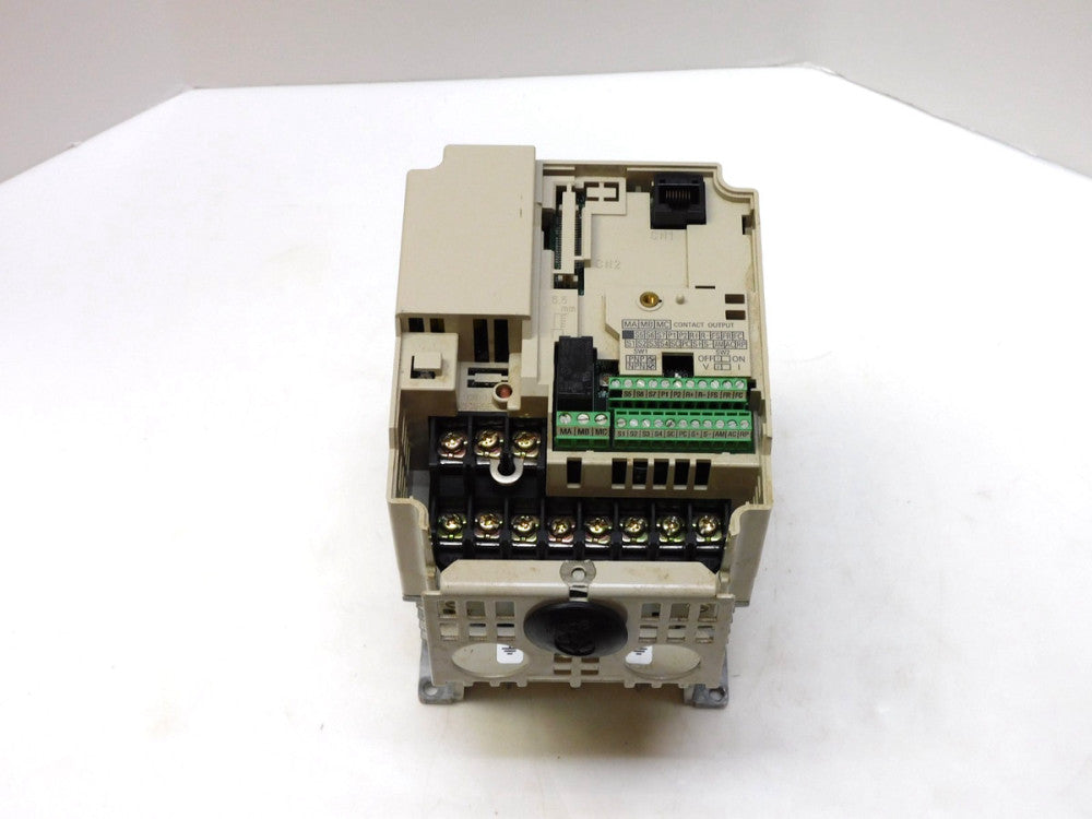 YASKAWA FREQUENCY INVERTER DRIVE CIMR-V7AM40P7 380-460V