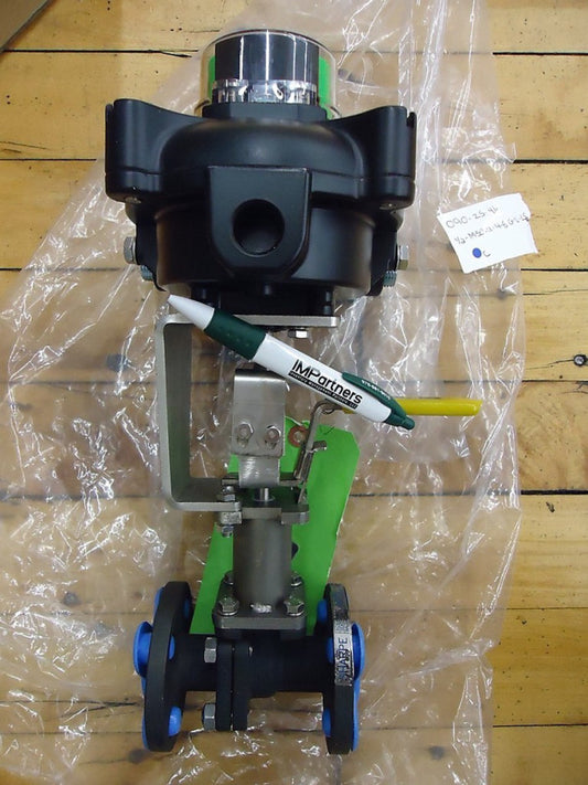 Sharpe 1/2-M50-11-4-B-G-L-LS 1/2" Flanged Ball Valve. Brand New!