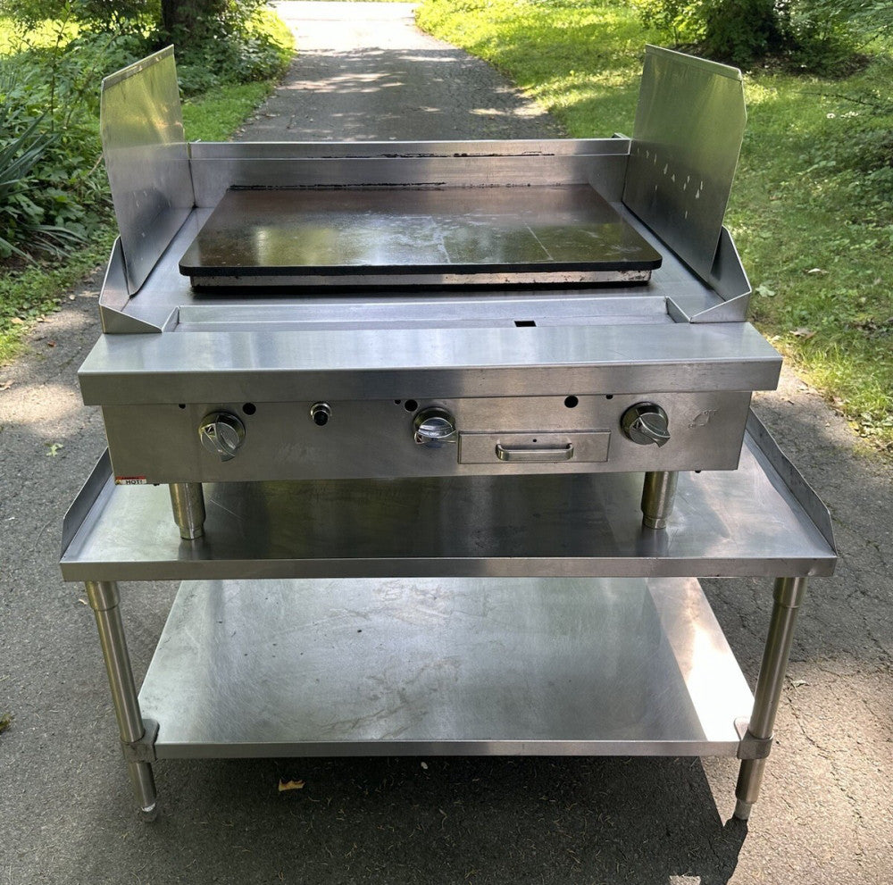 Southbend P36N-PPP 36” Plancha Griddle Natural Gas Platinum Series With Table