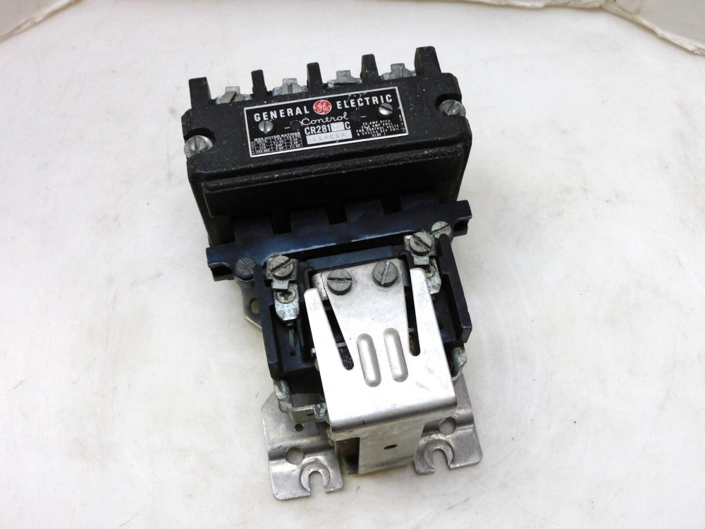 GENERAL ELECTRIC MOTOR CONTACTOR CR2810C11 110V COIL