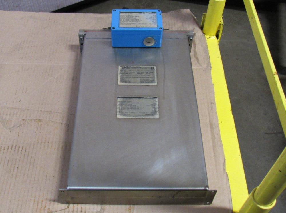 RHEONIK 304 S/S STAINLESS STEEL MASS FLOW METER RHM-12 RHM-12-GNT - USED
