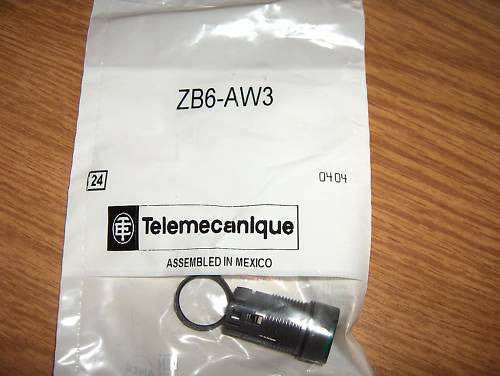 Brand New! Telemecanigue, ZB6-AW3, Illuminated Pushbutton Green. 10 Pieces!