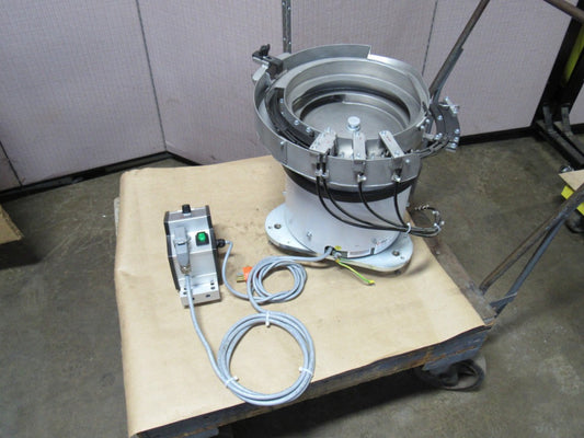 RNA 16" STAINLESS VIBRATORY BOWL FEEDER SRC-N-250-2L 110V 1PH W/ CONTROLLER