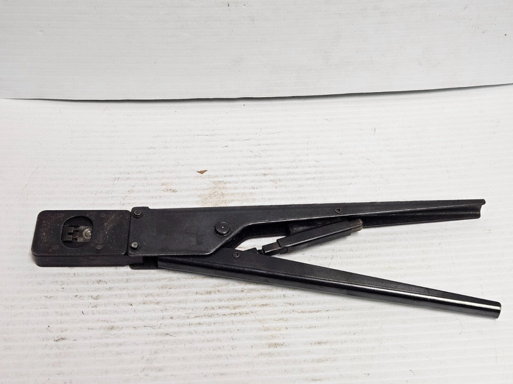 AMP HAND CRIMPER TOOL 90194-1 901941 - USED