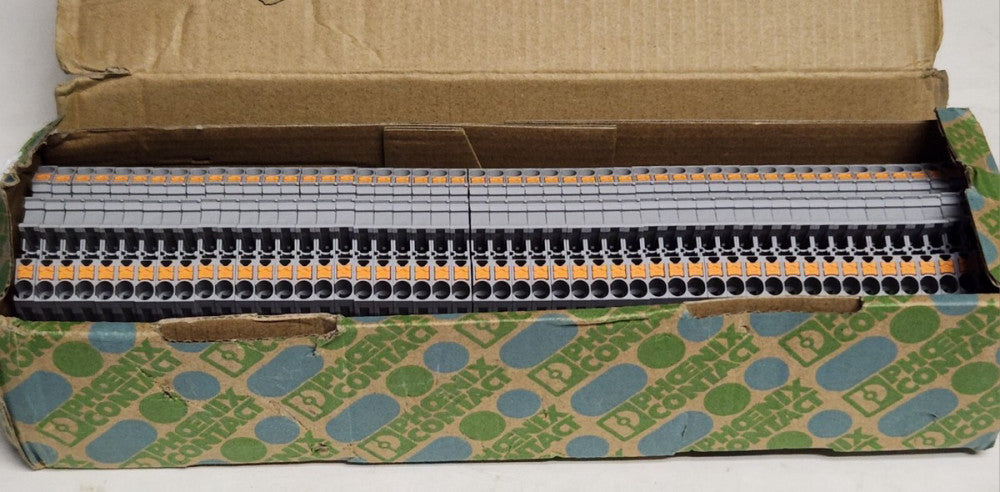BOX OF 50 PHOENIX CONTACT PTTBS 2.5 PV Terminal Block 300 VAC 20 AMP 26-12 AWG
